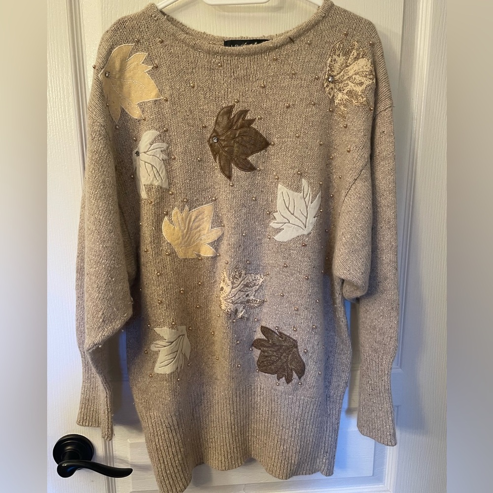 Elegant Beige Leaf Pattern Sweater